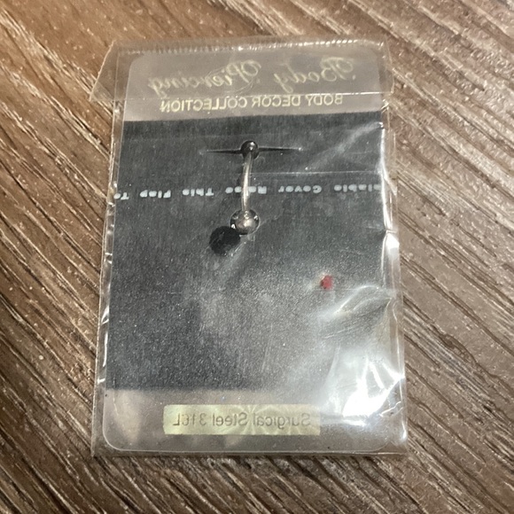 Body Jewelry - Picture 4 of 4